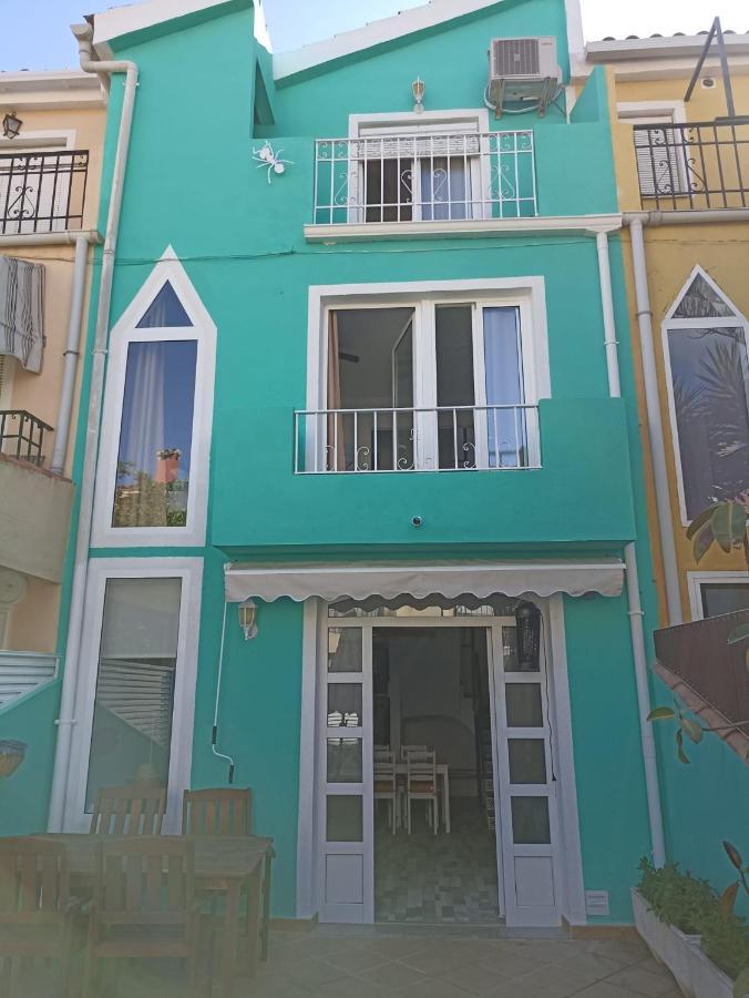 Agradable Adosado Cerca De La Playa Villa Benicàssim Eksteriør bilde